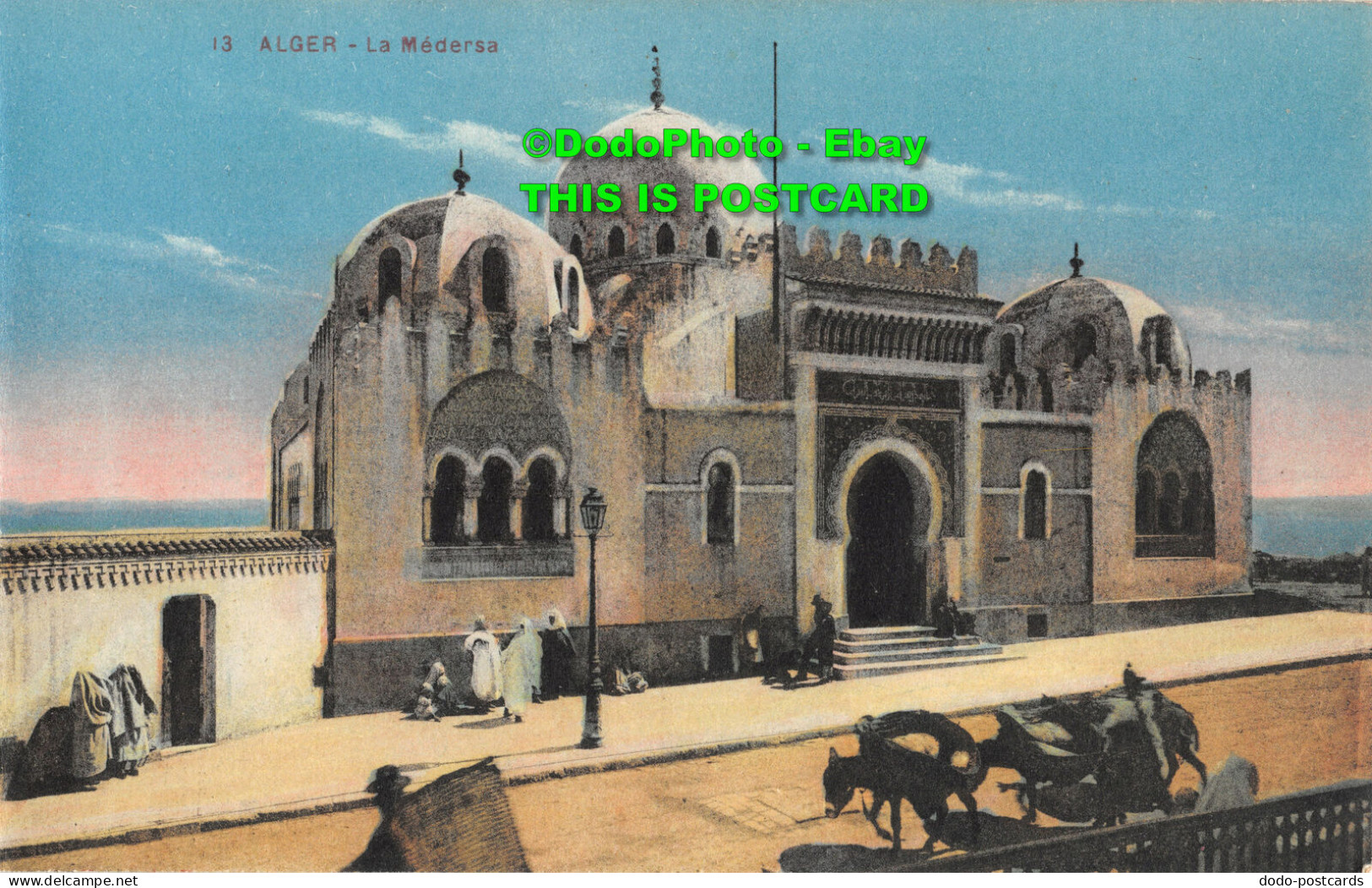 R455493 13. Alger. La Medersa - Monde