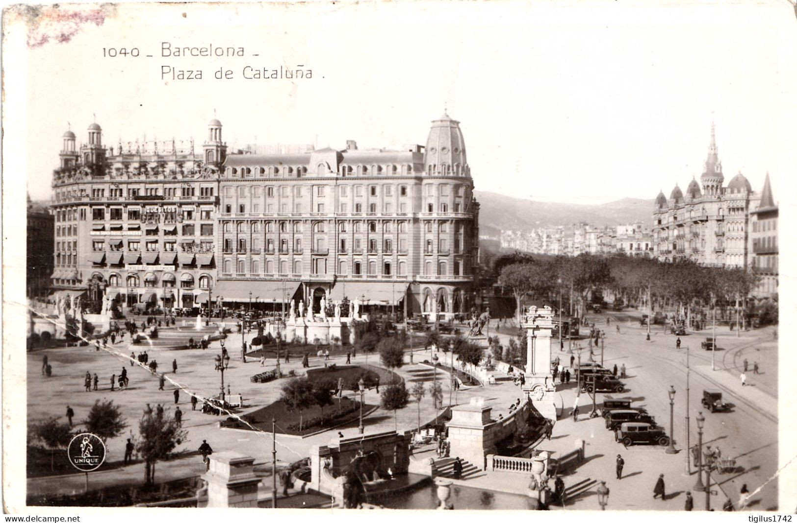 Barcelona Plaza De Cataluna - Barcelona