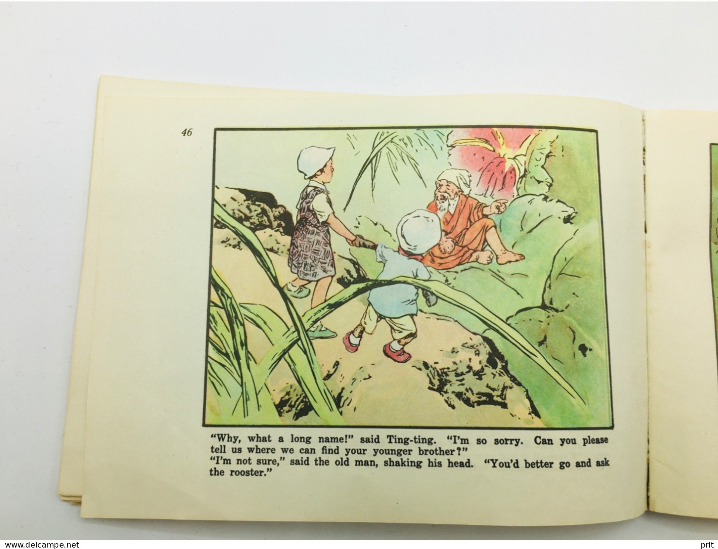 A Strange Journey, rare Chinese Children's picture book in English 1957 Publisher Foreign Language Press, Beijing China