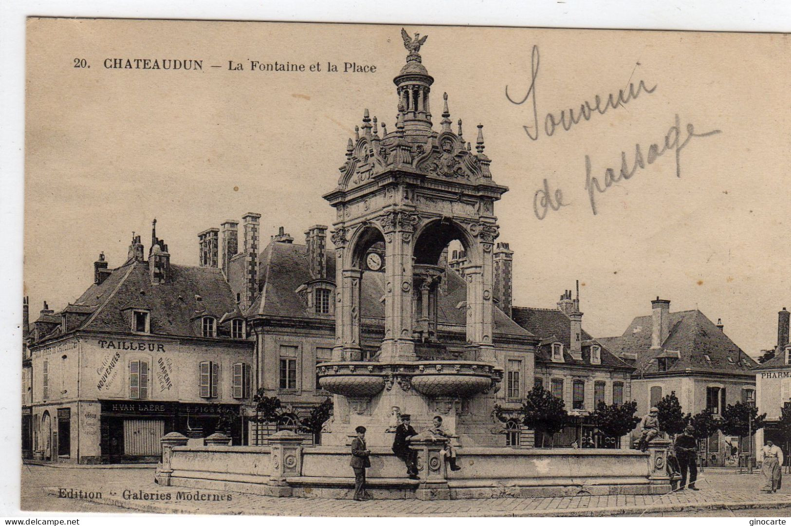 Chateaudun La Fontaine Et La Place - Chateaudun