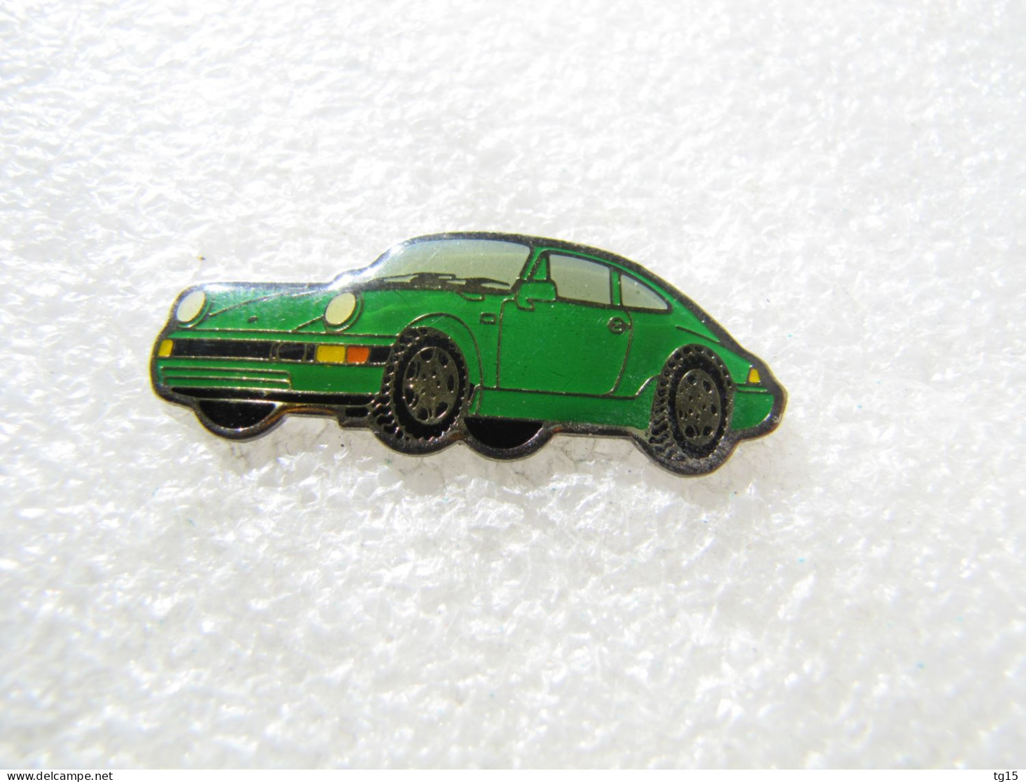 PIN'S   PORSCHE  911 - Porsche