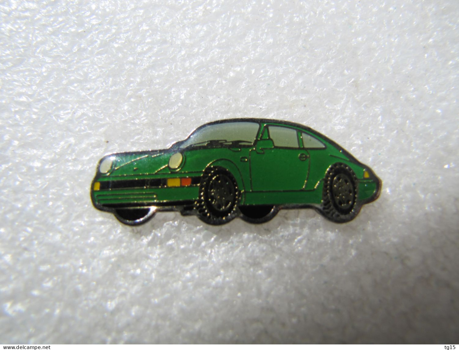 PIN'S   PORSCHE  911 - Porsche