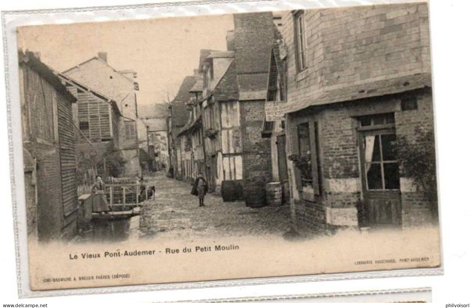 PONT AUDEMER RUE DU PETIT MOULIN COMMERCES ANIMEE - Pont Audemer