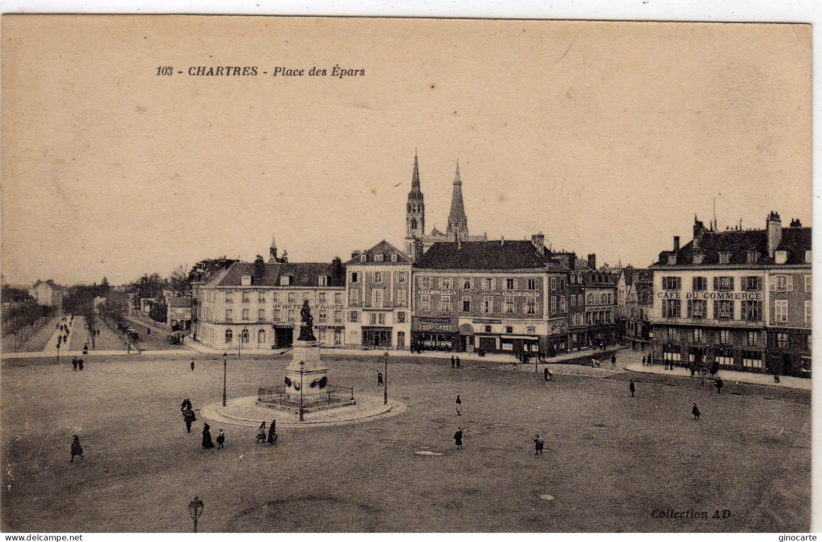 Chartres Place Des Epars - Chartres