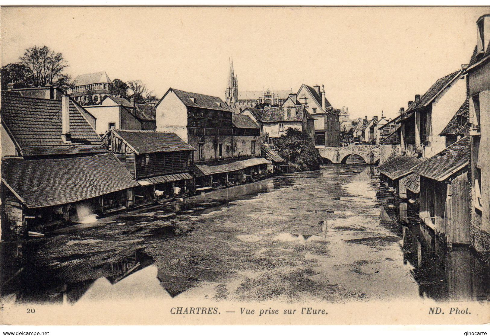 Chartres Vue Prise Sur L'eure - Chartres