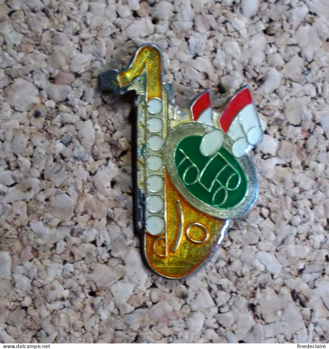 Pin's - Saxophone Doré - Muziek