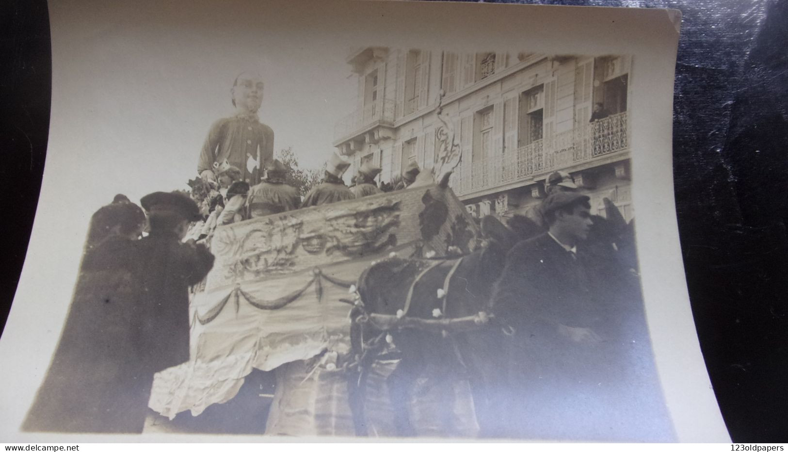 06 BELLE PHOTO DE CANNES LEGENDE  FEVRIER 1899  // CARNAVAL CHAR - Cannes