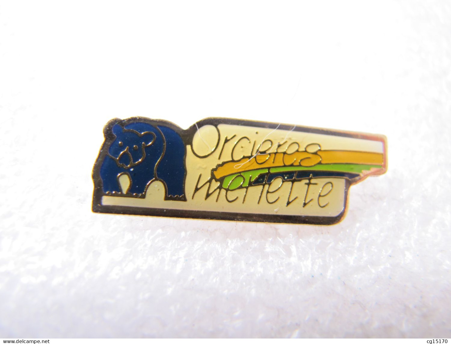 PIN'S  ANIMAUX   OURS  ORCIERES MERLETTE - Animals