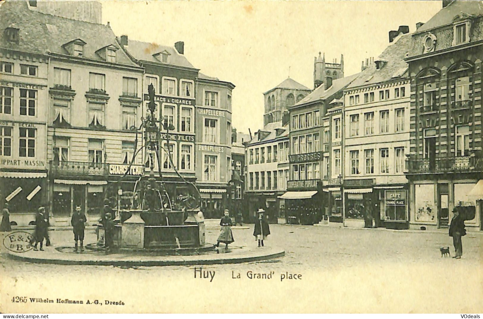 Belgique - Liège - Huy - La Grand'Place - Huy