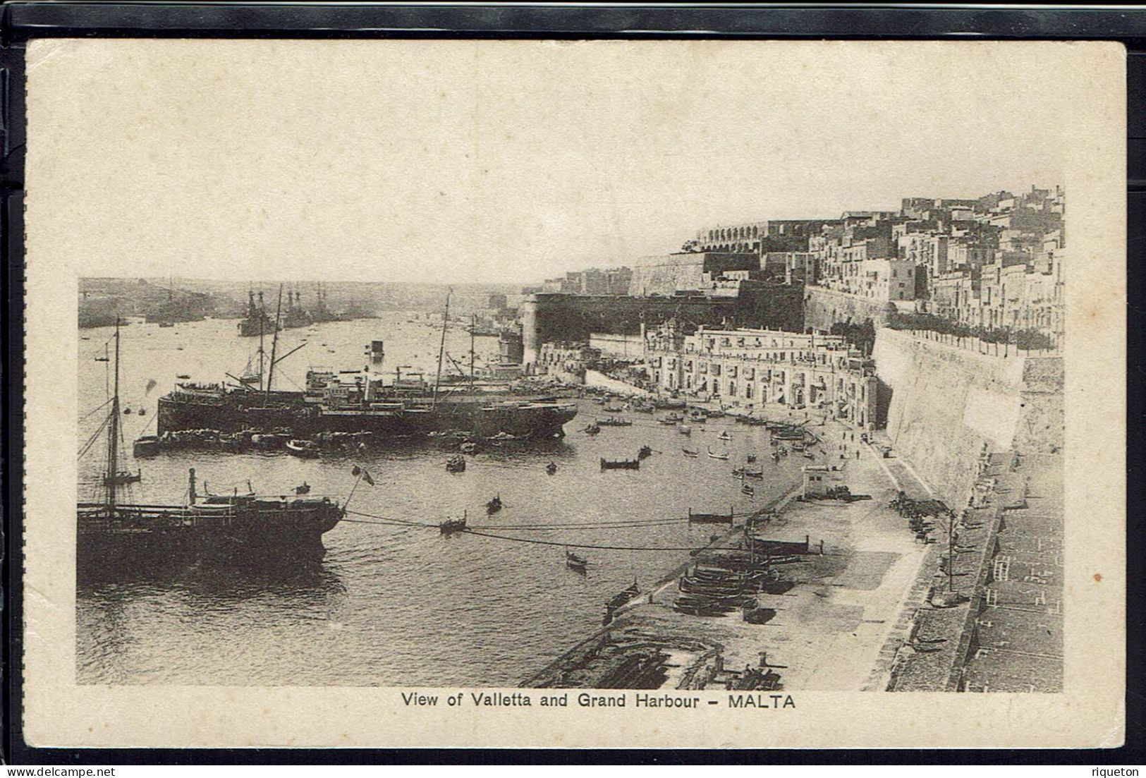 Fr. Guerre 1914-18. Correspondance De Malte Du 8 Sepembre 1915, Sur CPA "View Of Valletta And Grand Harbour - Malta". - Maritime Post