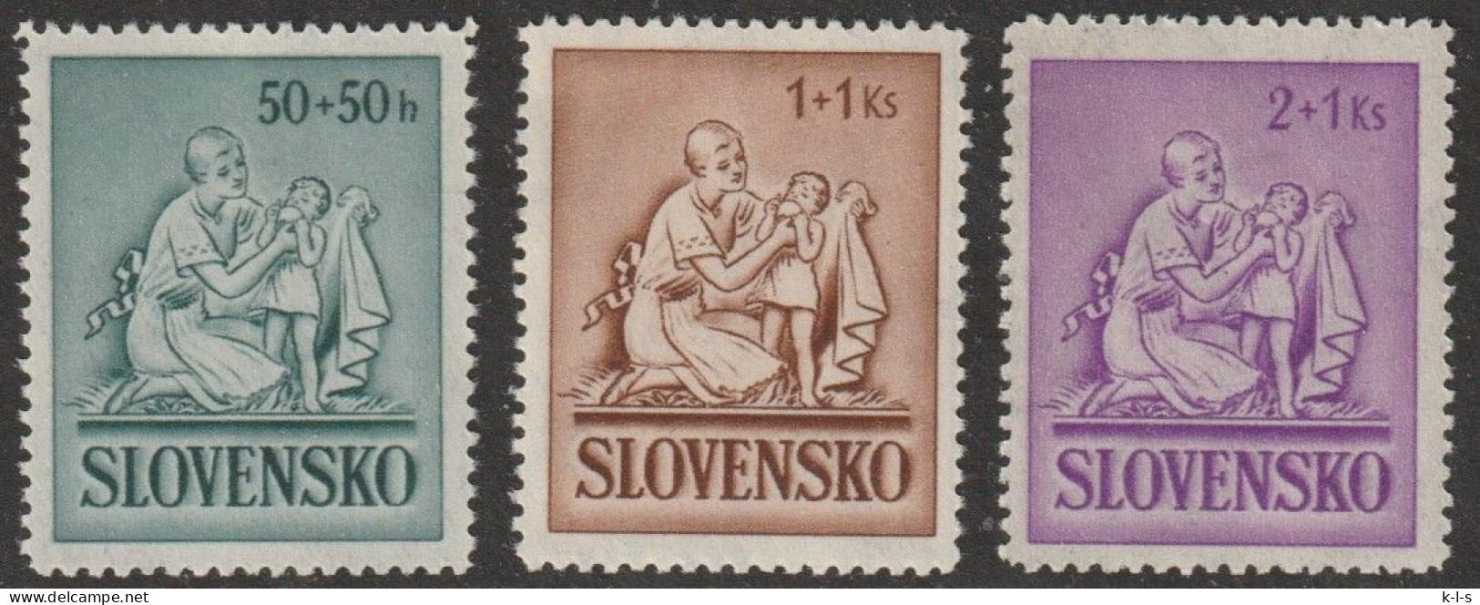 Slowakei: 1941, Mi. Nr. 91-93, Kinderhilfe.   **/MNH - Ongebruikt