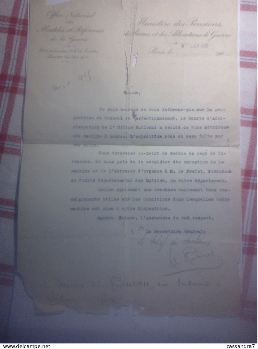 Suite 1ere Guerre Ministère Pension Prime & Allocation De Guerre Mutilé Réformé à Vve Gauranà Rue Subervie Lectoure Gers - Historische Documenten