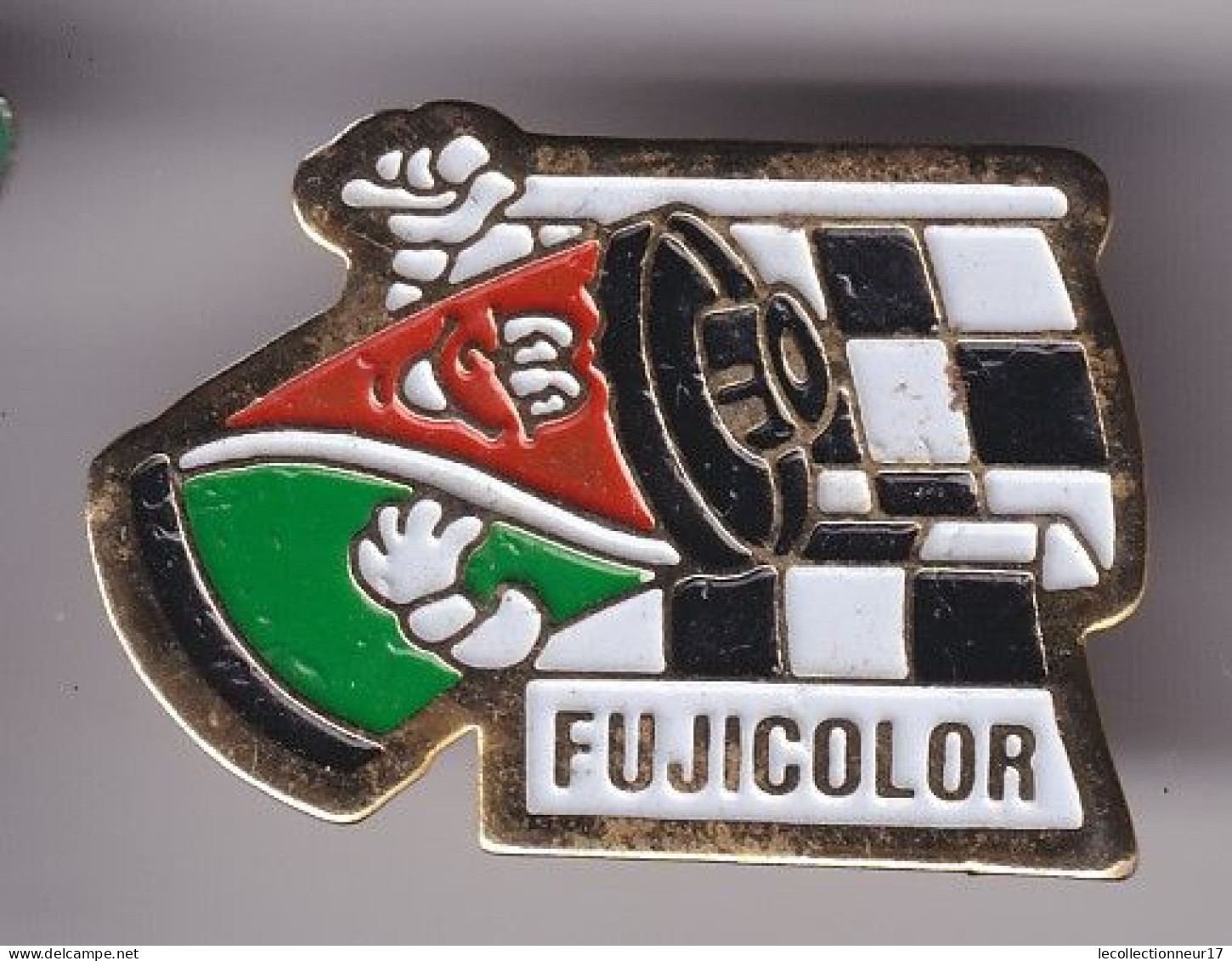 Pin's Fujicolor Pellicule De Photos  Réf 8829 - Other & Unclassified