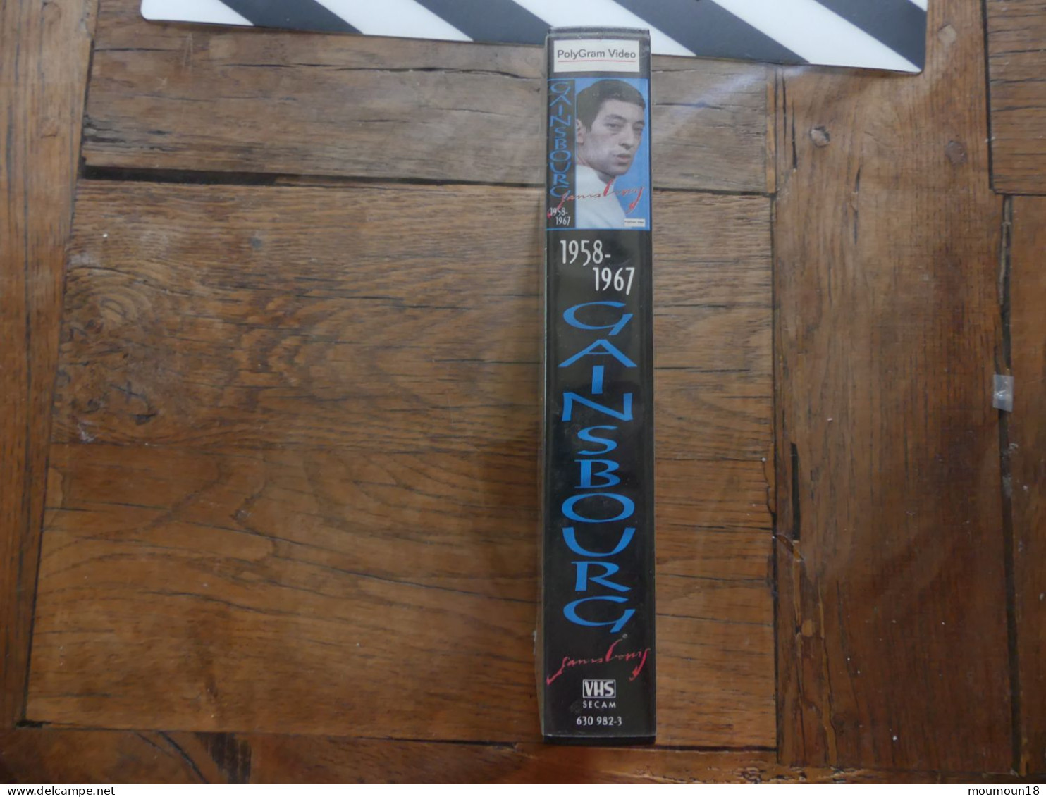 Lot 2 Vidéo-cassettes VHS Secam Serge Gainsbourg - Autres & Non Classés