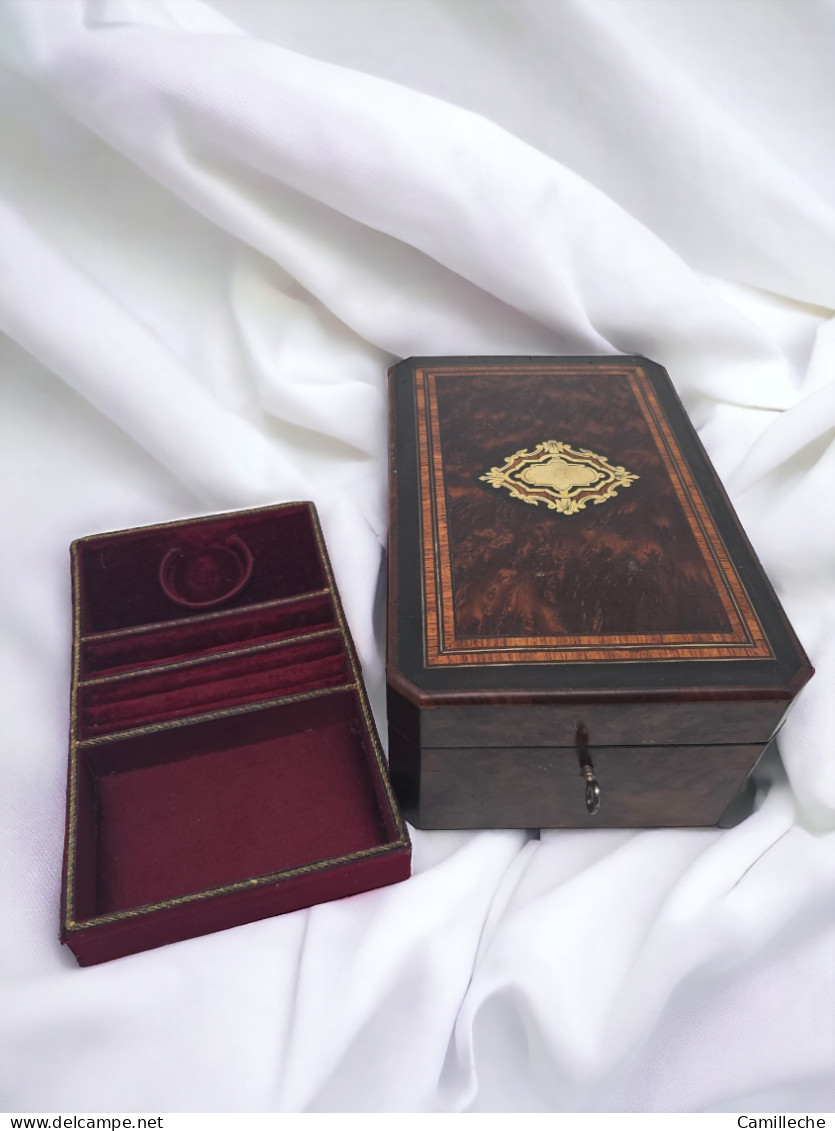 Superbe Coffret Boîte à Bijoux XIXeme En Marqueterie - Boxes