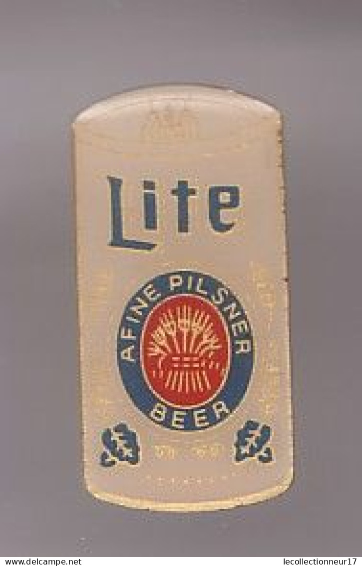 Pin's Canette De  Bière Lite Réf 1654 - Birra