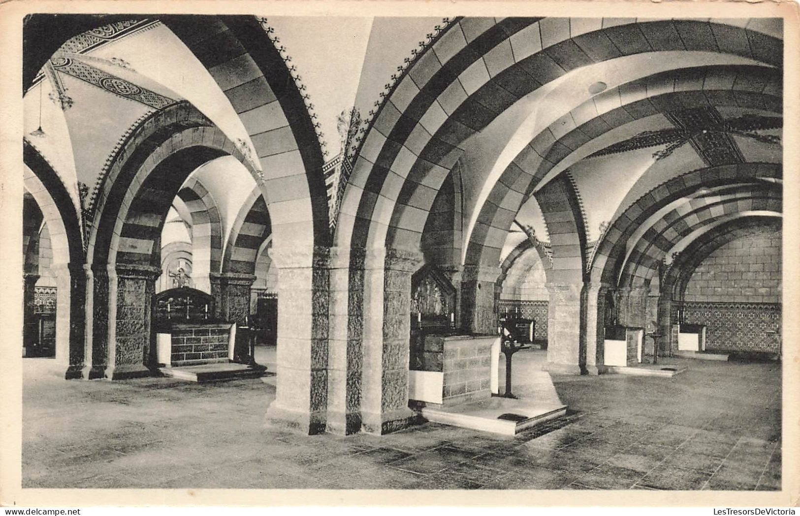 BELGIQUE - Abbaye De Maredsous - Crypte - Vue De L'intérieure - Carte Postale Ancienne - Anhee