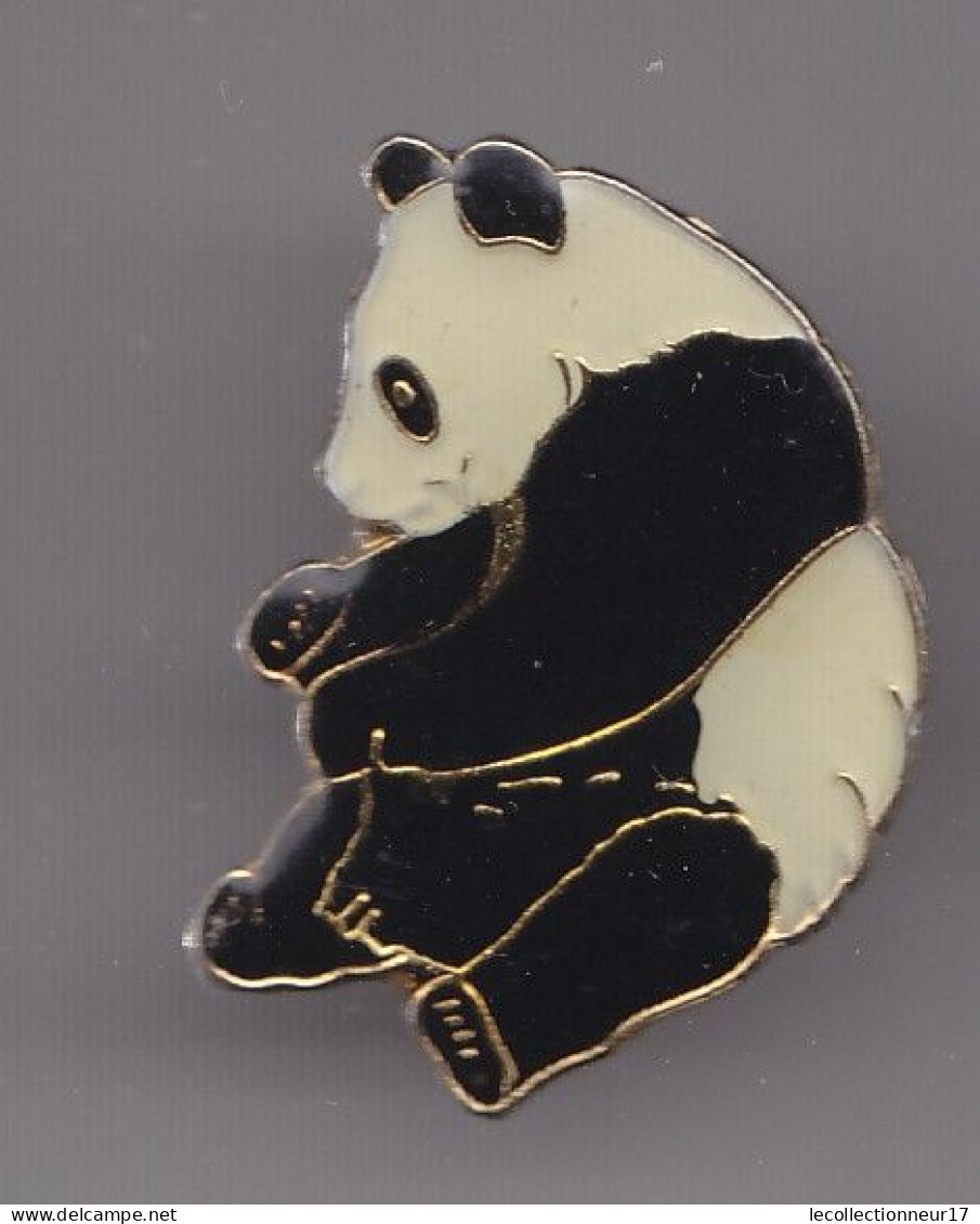 Pin's Panda Réf 6785 - Animaux