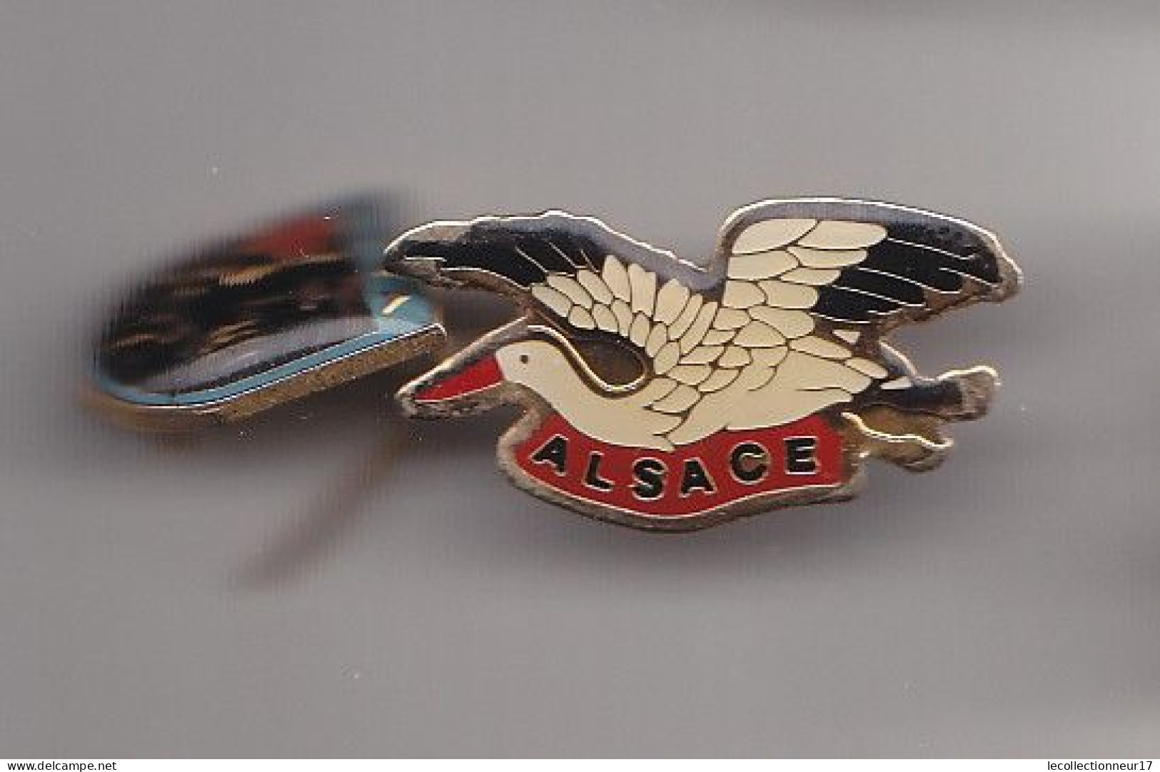 Pin's Alsace Cigogne Réf 8256 - Villes