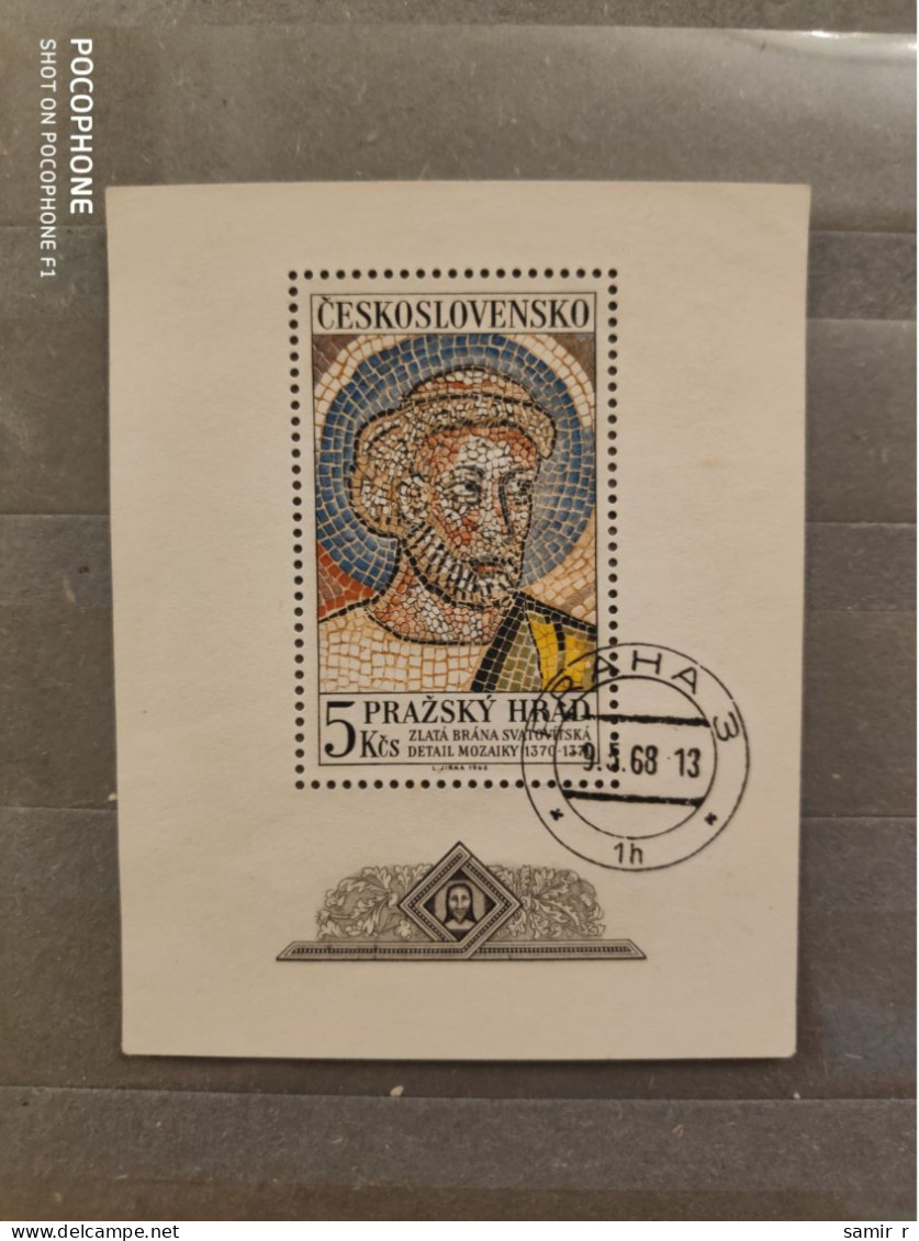 1968	Czechoslovakia	Art 5 - Unused Stamps