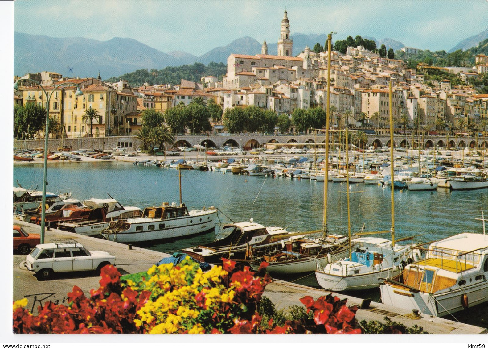 Menton - Le Port Et La Vieille Ville - Menton