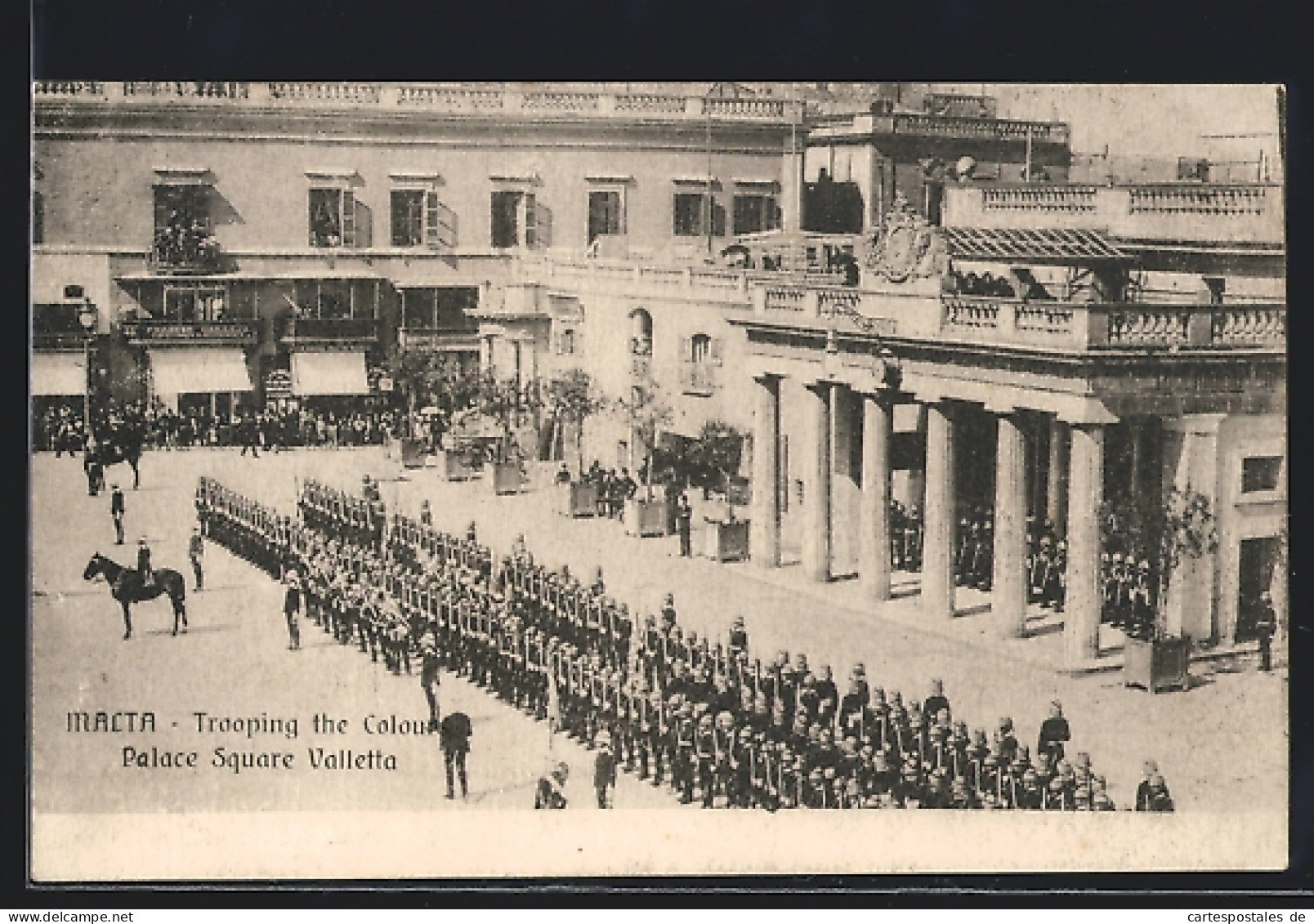 AK Valletta, Trooping The Colours, Palace Square  - Malte