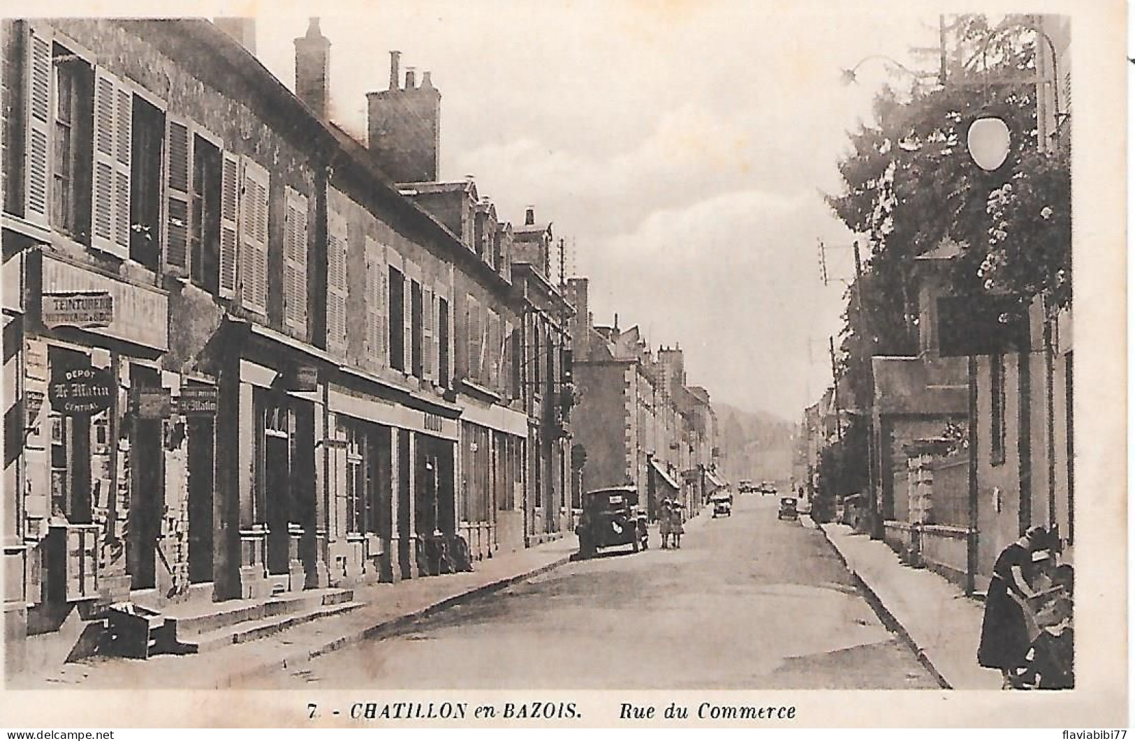 CHATILLON EN BAZOIS    - ( 58  ) - Rue Du Commerce - Chatillon En Bazois