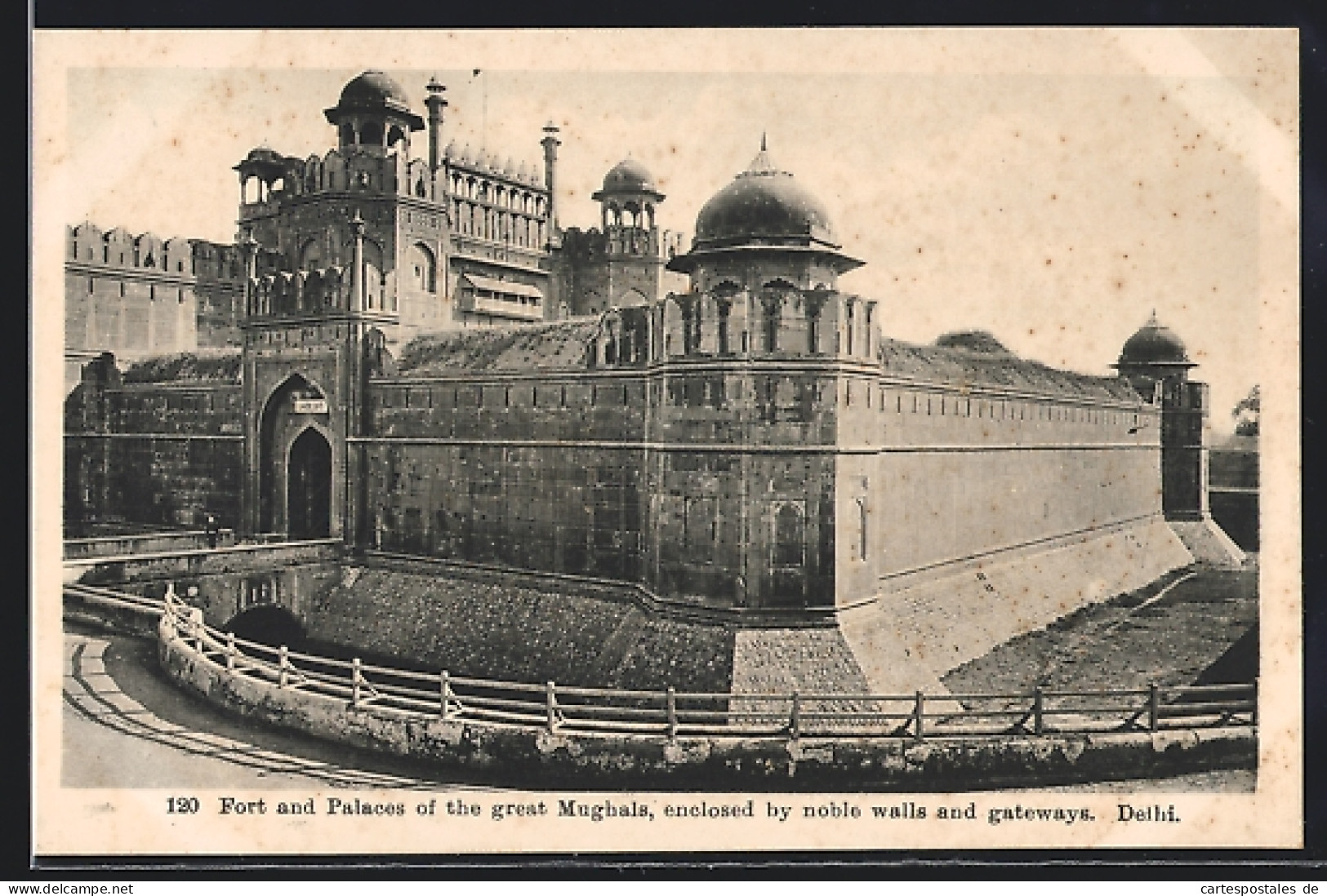 AK Delhi, Fort And Palaces Of The Great Mughals  - India