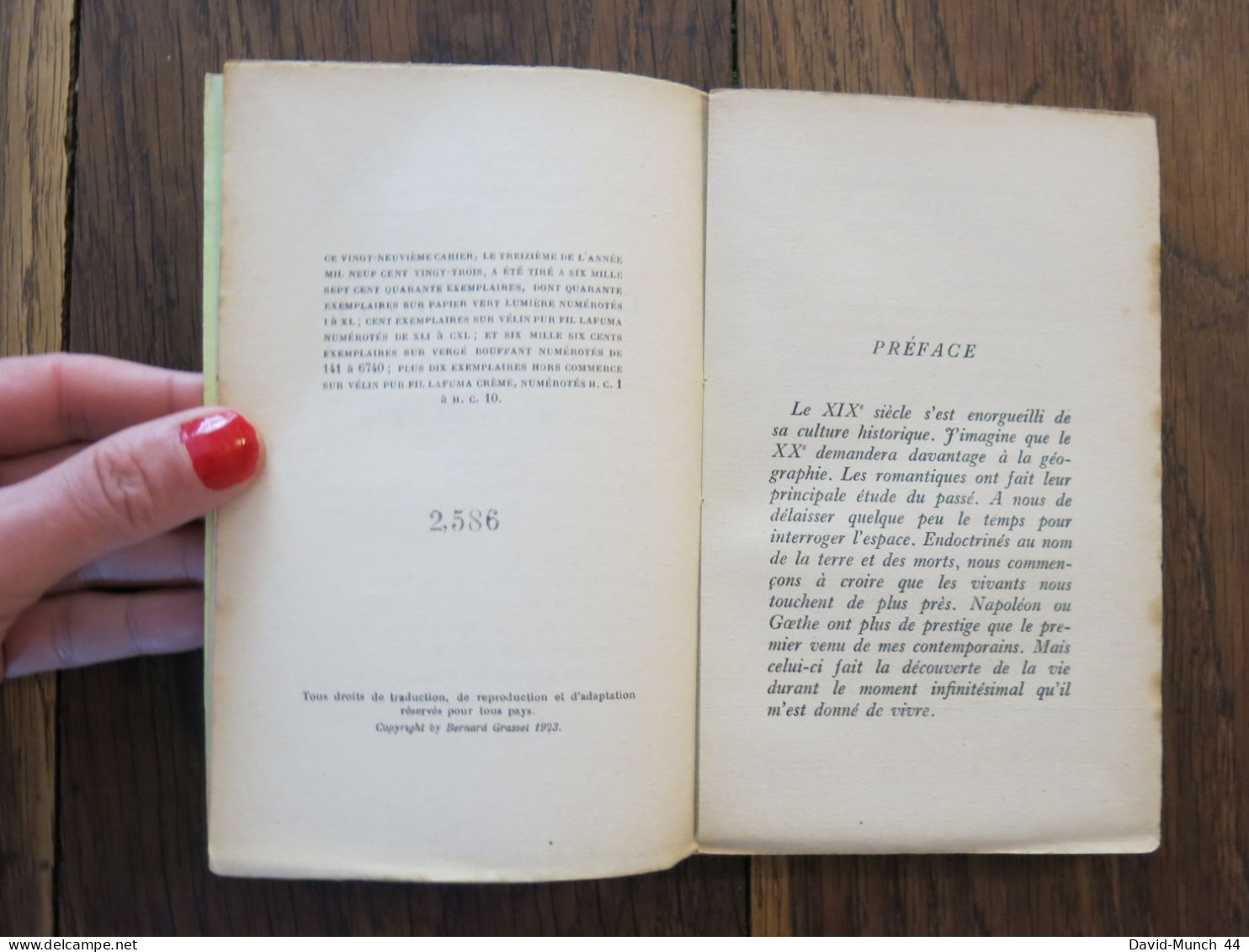Dépaysements De Robert De Traz. Librairie Grasset, "Les Cahiers Verts"-29. 1923, Exemplaire Sur Vergé Bouffant Numéroté - 1901-1940
