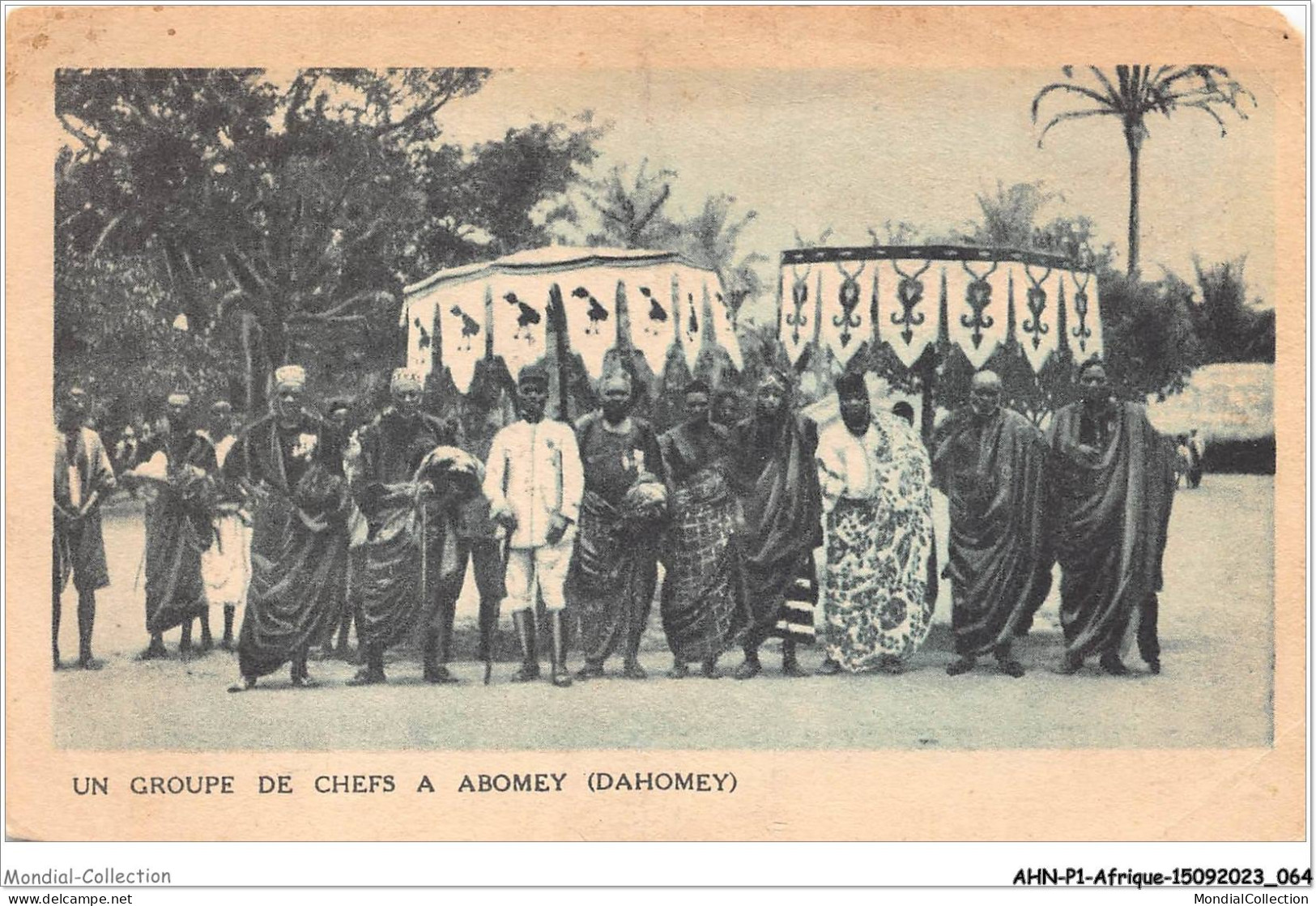 AHNP1-0032 - AFRIQUE - BENIN - Dahomey - Un Groupe De Chefs A Abomey  - Benin