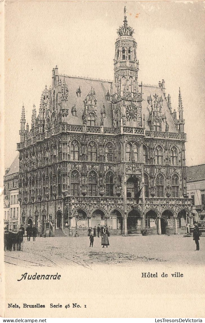 BELGIQUE - Audenarde - Hôtel De Ville - Animé - Architecture - Nels - Carte Postale Ancienne - Oudenaarde