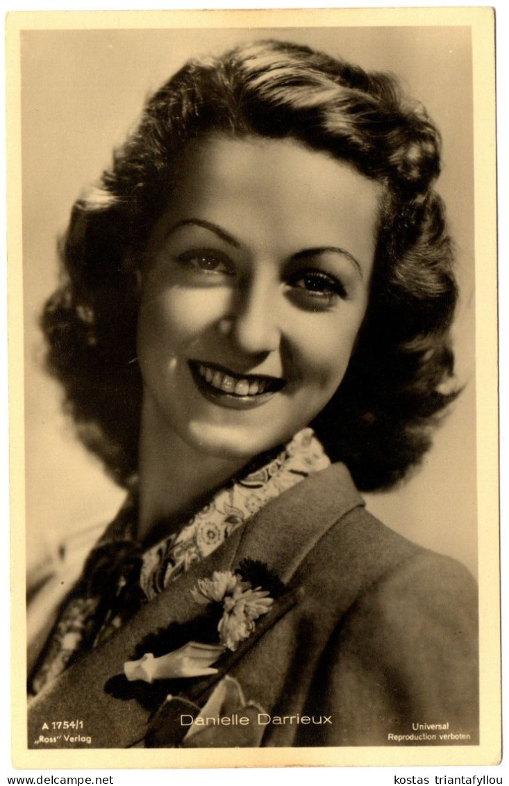 V. 49 ROSS VERLAG, DANIELLE DARRIEUX, POSTCARD - Actors