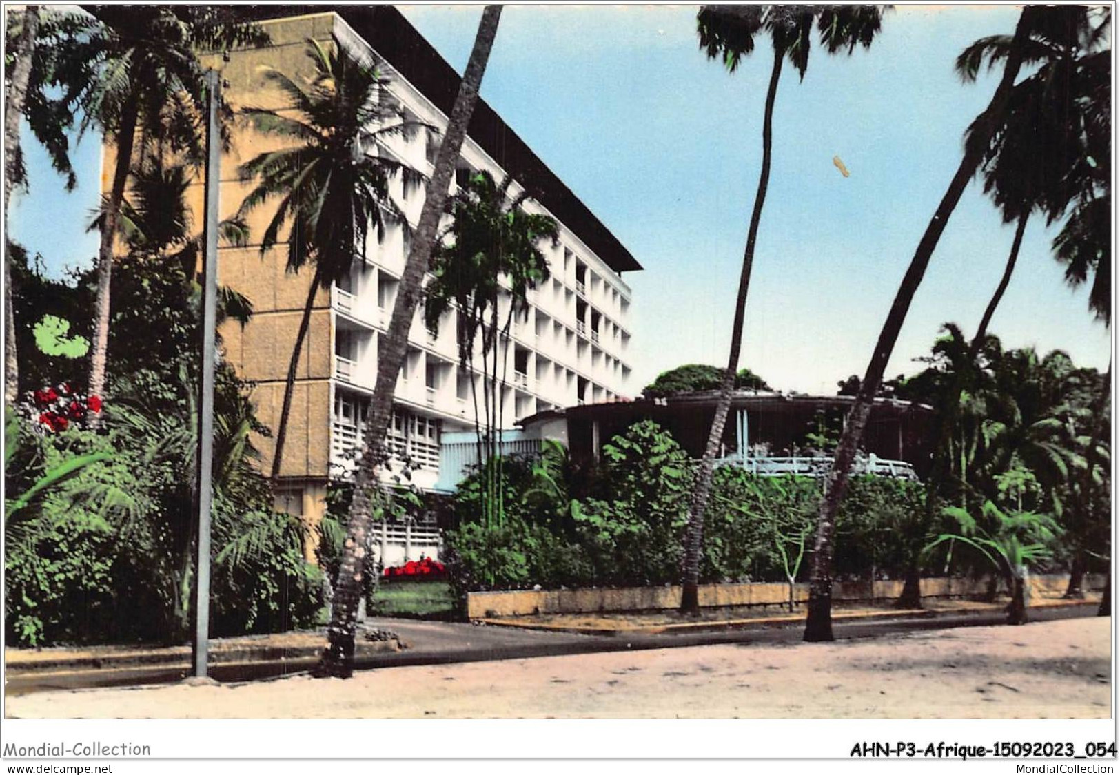 AHNP3-0297 - AFRIQUE - GUINEE - Africolor - Conakry - Hôtel De France - Guinea