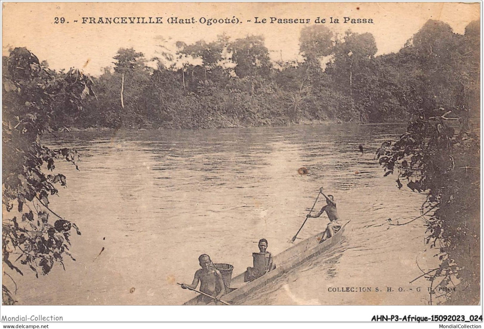AHNP3-0282 - AFRIQUE - FRANCEVILLE - GABON Haut-ogooué - Le Passeur De La Passa - Gabon