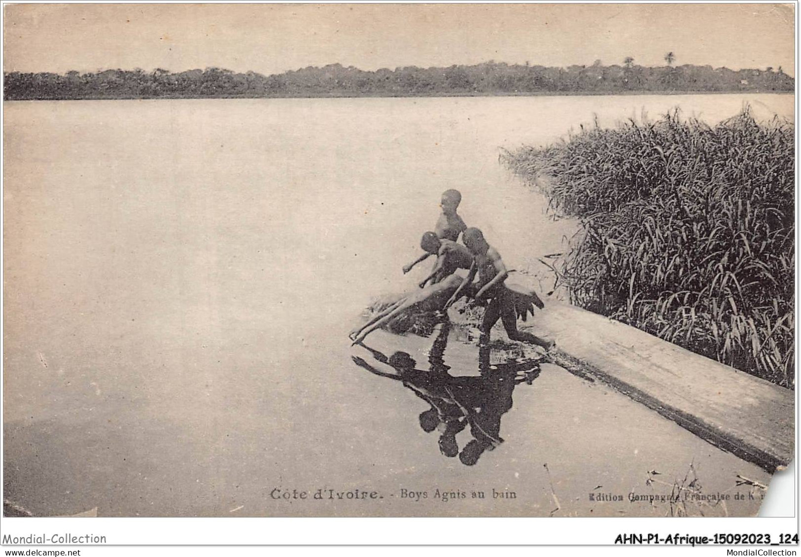 AHNP1-0062 - AFRIQUE - COTE D'IVOIRE - Boys Agnis Au Bain  - Ivory Coast