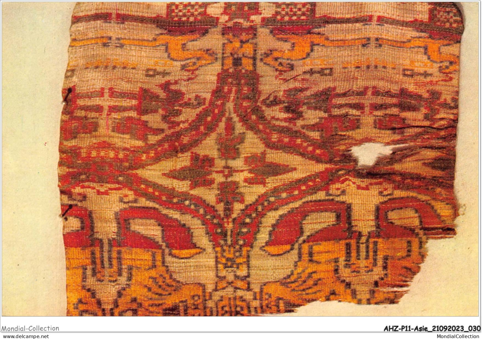 AHZP11-CHINE-0996 - SILK DAMASK WITH THE PATTERN OF CAMELS AND LIONS IN PAIRS - NORTHERN DYNASTY - TURFAN - China