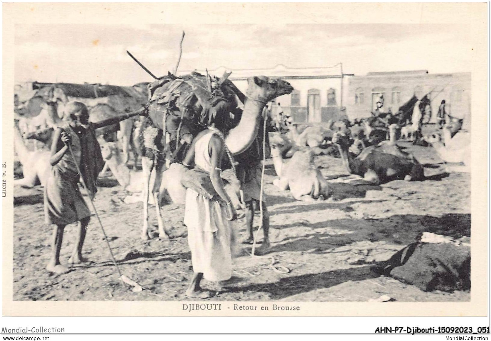 AHNP7-0772 - AFRIQUE - DJIBOUTI - Retour En Brousse  - Djibouti