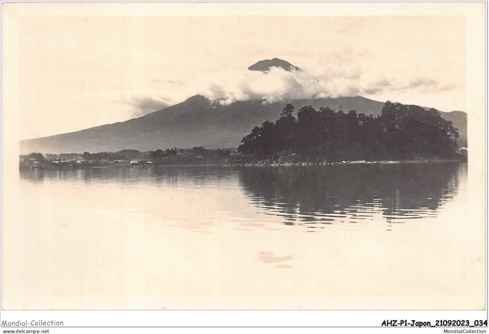 AHZP1-JAPON-0018 - LE LAC ET LA MONTAGNE - Autres & Non Classés