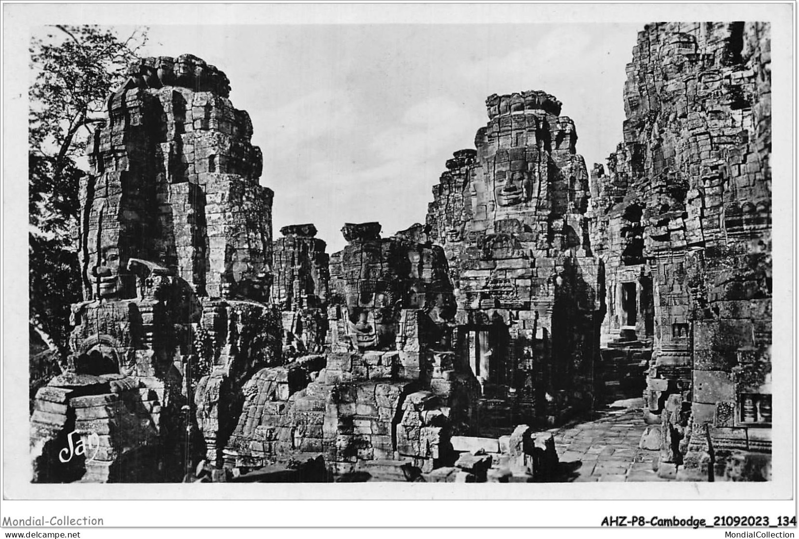 AHZP8-CAMBODGE-0750 - CAMBODGE - ANGKOR THOM - LE BAÏON SUR LA TERASSE SUPERIEURE - Cambodge