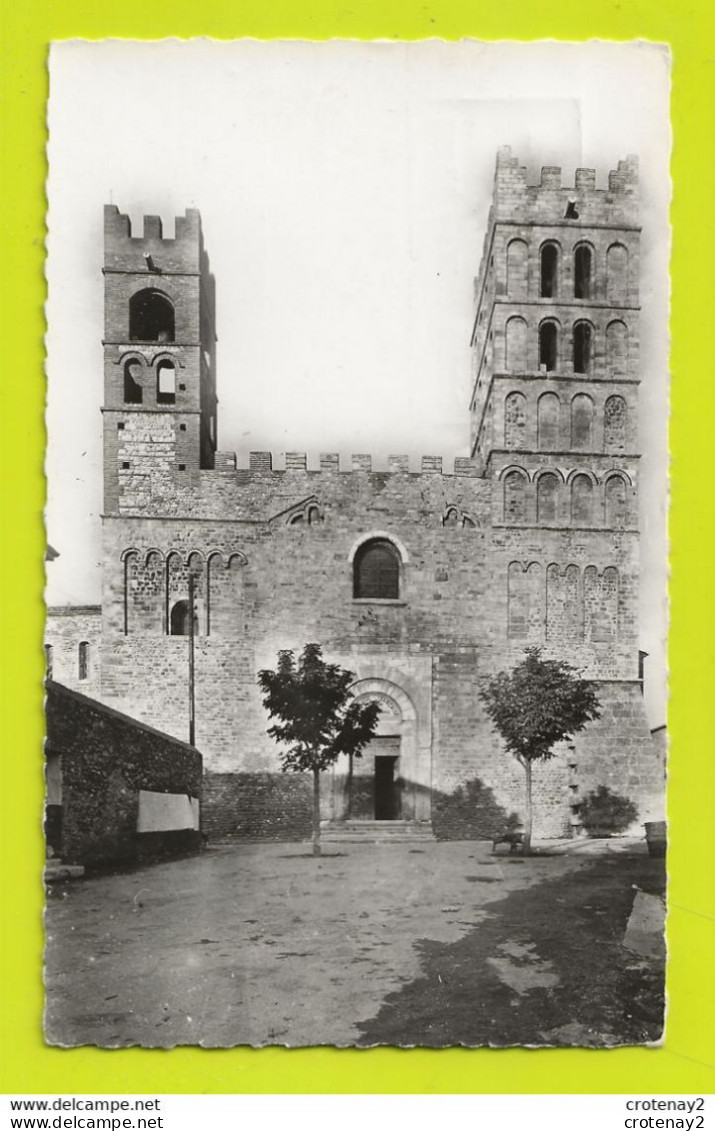 66 ELNE N°7079 Vue De La Cathédrale Brouette Draps étendus VOIR DOS TIMBRE Le Verrier Et Tampon Cloître Musée En 1958 - Elne