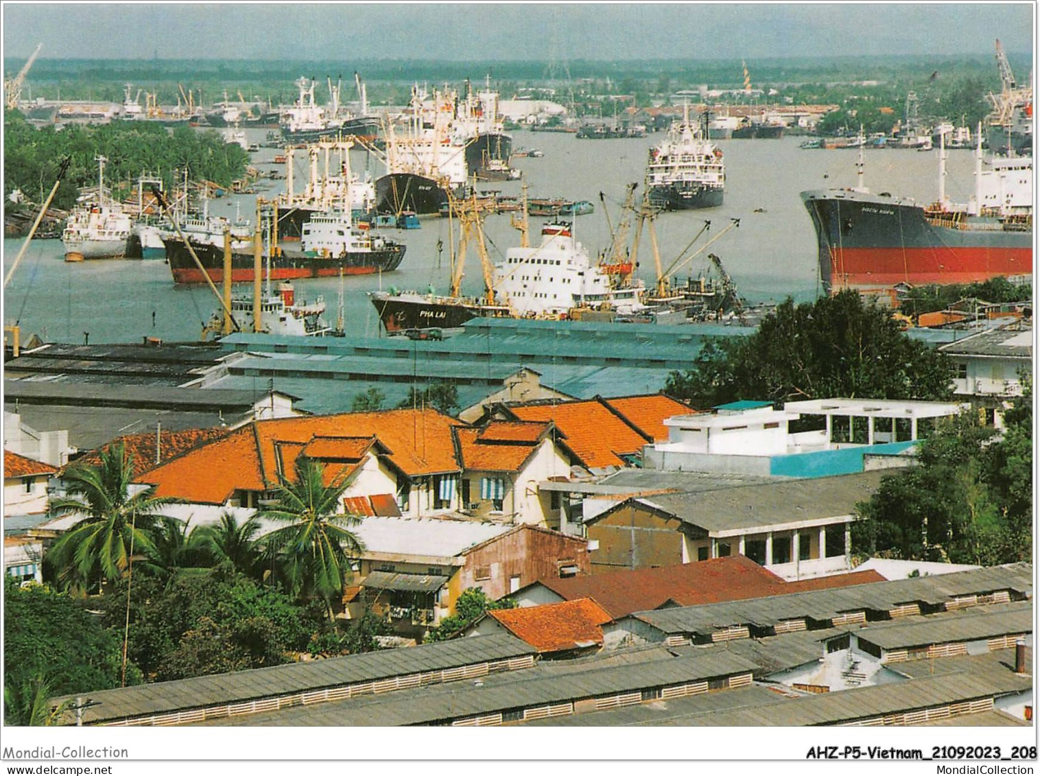 AHZP5-VIETNAM-0496 - SAIGON - SUR LA FLEUVE DE SAIGON - Viêt-Nam