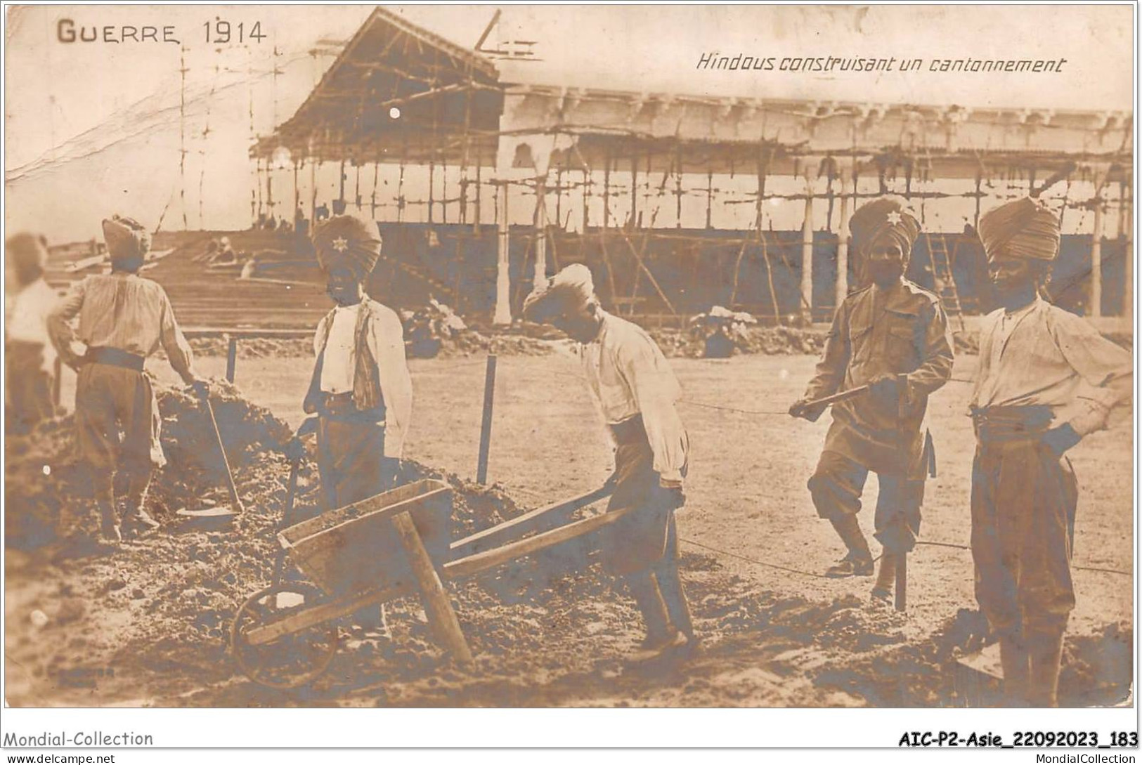 AICP2-ASIE-0214 - GUERRE 1914 - Hindous Construisant Un Cantonnement - India