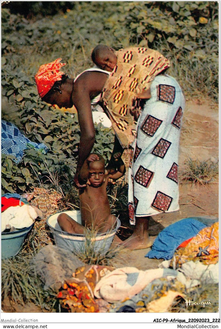 AICP9-AFRIQUE-1074 - L'AFRIQUE EN COULEURS - La Toilette De Bébé - Zonder Classificatie