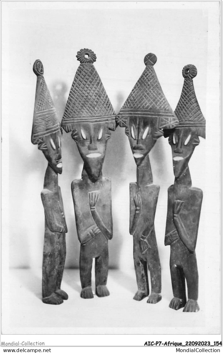 AICP7-AFRIQUE-0815 - FOUMBAM - Statuettes Bamou - Cameroun