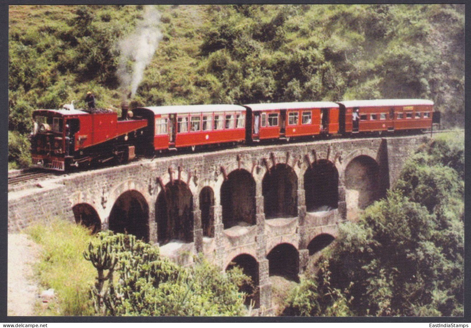 Inde India Mint Postcard Kalka-Shimla Railway, UNESCO World Heritage SIte, Railways, Train Trains Stone Bridge, Mountain - India