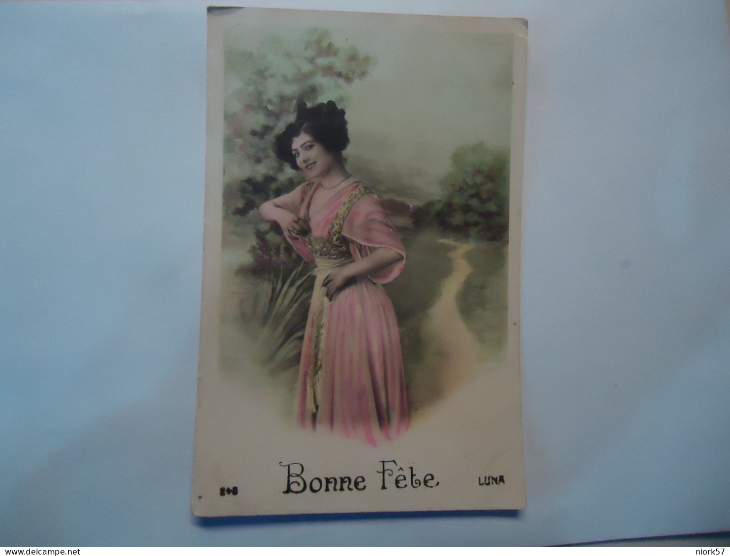 FRANCE  POSTCARDS WOMENS  1911  STAMPS - Other & Unclassified