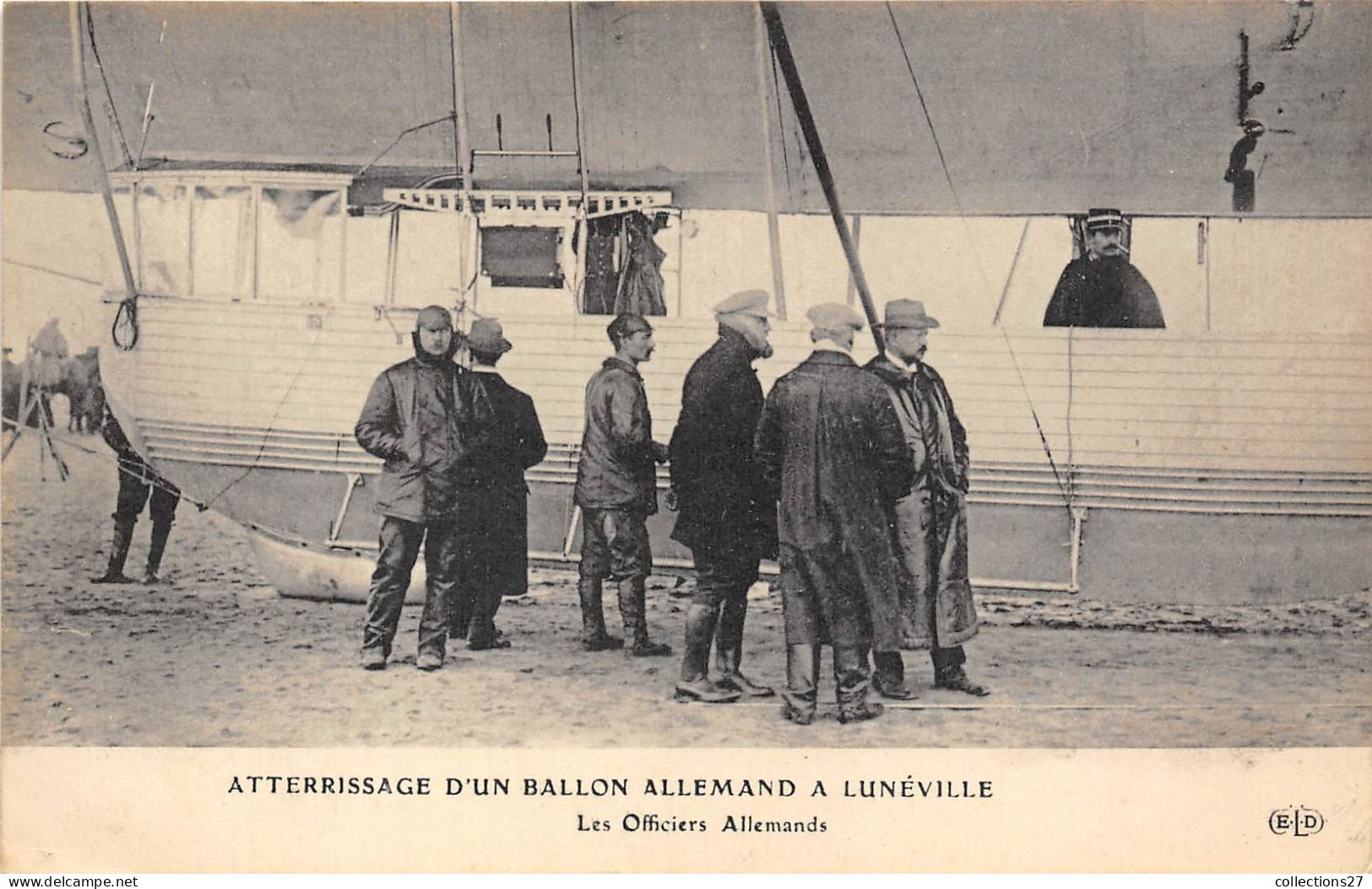 51-LUNEVILLE- ATTERRISSAGE D'UN BALLON ALLEMAND LES OFFICIRS ALLEMANDS - Luneville