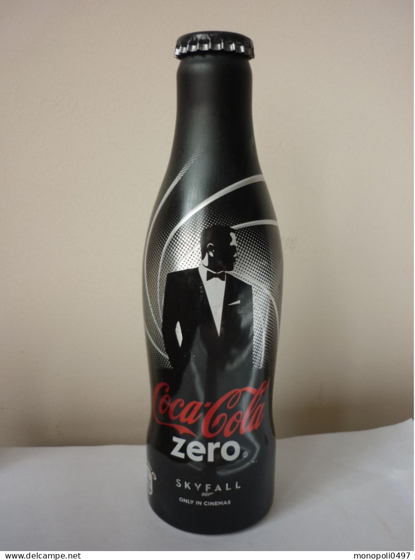 Coca Cola - Modèle James Bond - Bouteille Aluminium - Bouteilles