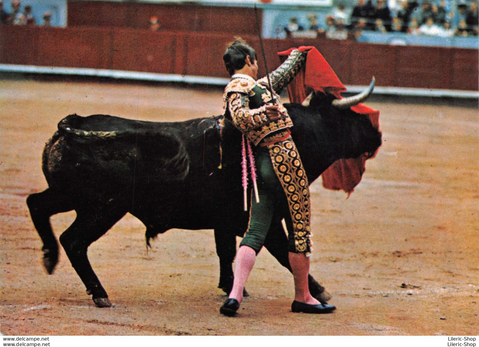 CORRIDA DE TOROS COURSE DE TAUREAUX BULL-FIGHT FEAST "Pase De Pecho Con La Izquierda" ( ͡♥ ͜ʖ ͡♥) ♥ - Corridas