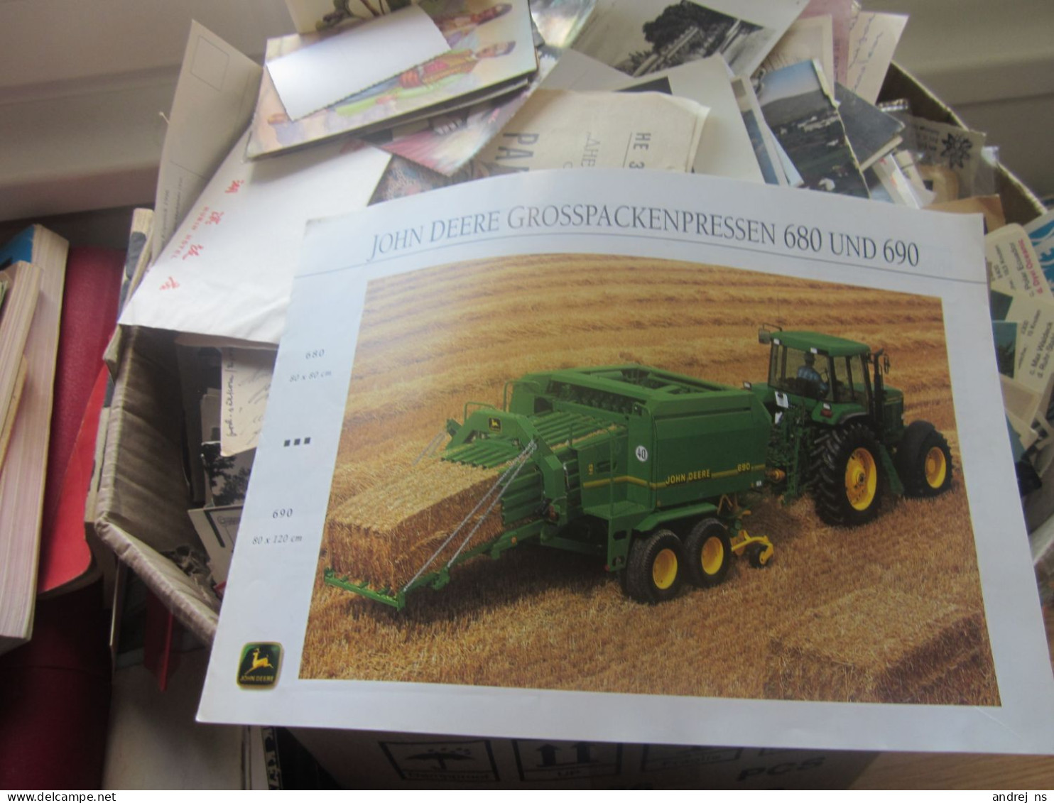 John Deere Grosspackenpressen 680 Und 690 Catalog Of Tractors And Agricultural Machinery - Publicités